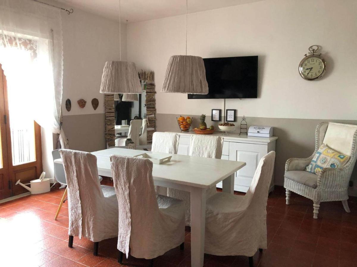 פסקיצ'י Fiore Bed And Breakfast מראה חיצוני תמונה